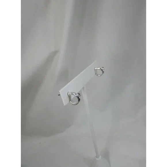 Vintage Silvertone Huggie Pierced Earring Hoop Silver Tone 52181 - Picture 4 of 7